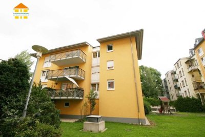 Eigennutz/Kapitalanlage: 1 Zimmer, Pantry-Küche, TG-Stellplatz, Balkon in Schloßchemnitz!