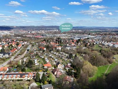 **ERSTBEZUG: Exklusive 4-Raum-Wohnung mit zukunftsweisender Energieeffizienz**