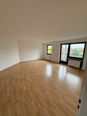 Schöne 2-Zimmer-Wohnung mit Balkon