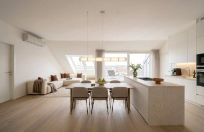 Leben über den Dächern – Exklusive Dachgeschosswohnung mit Terrasse