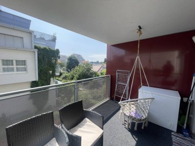 Moderne 5 Zimmerwohnung mit Balkon in Grünlage