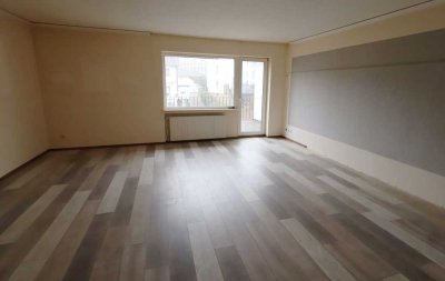 Schöne Maisonettewohnung mit Balkon