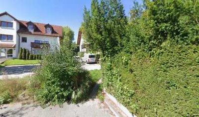 +MARKT SCHWABEN+ 2-Zimmer-Dachgeschoss-Wohnung in einem ruhig gelegenen Wohnviertel,  Außenstellplat
