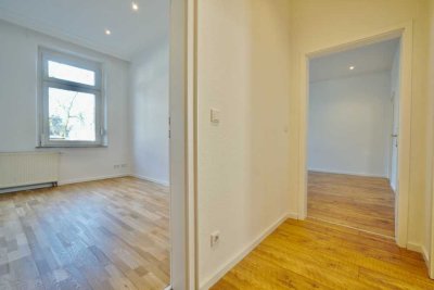 Wohnen so wie ich es mag - Gartenwohnung im sanierten Jugendstilhaus.