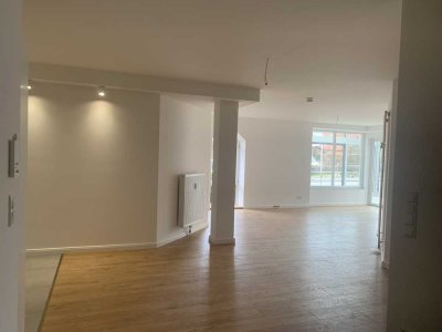 Tolle 2-Zimmer Wohnung mit Wintergarten