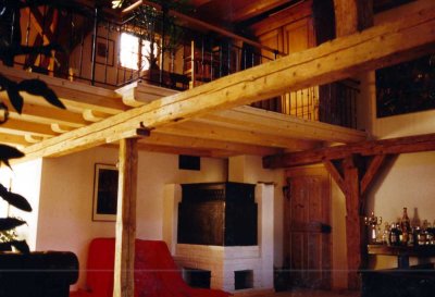 wunderschöne Galeriewohnung in stilvoll renovierten Bauernhaus