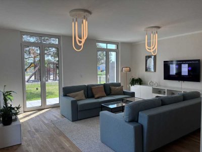 Nähe Velten, Hennigsdorf, Falkensee: NKM 12,55 €/ m² inkl. Gartenanteil und Stellplatz