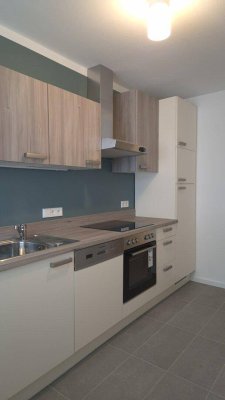 * WG geeignet * perfekte Starter / Paarwohnung * 2 Zimmer * saniert *