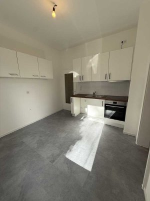 Zentrale 2-Zimmer Altbau Wohnung in München Westend