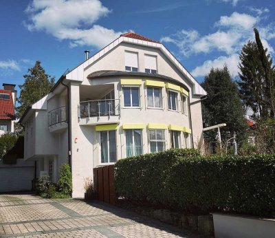 Sonnige 5,5-Zimmer-Maisonettewohnung mit Balkon, Terrasse und Garten in Bestlage