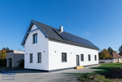 Großes Einfamilienhaus mit großem Garten # Provisionsfrei