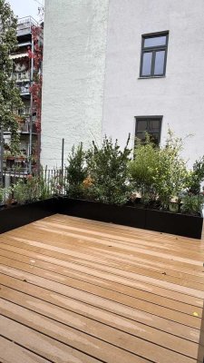 Liebevoll sanierte 2-Zimmer-Wohnung mit Terrasse Richtung Innenhof, Nr. 3