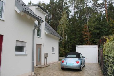 Exklusive Doppelhaushälfte  für individuelles Wohnen