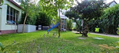 Kinderparadies, freistehendes Einfamilienhaus, viel Platz für die große Familie in gefragter Lage