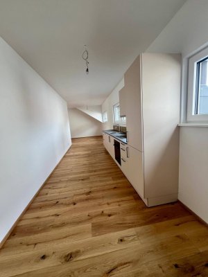 2-Zimmer Loftwohnung mit Balkon, Nordketten- und Bergiselblick in Innsbruck (Top 09)