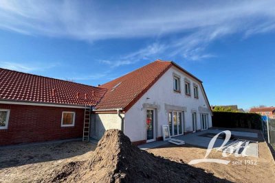 **Gemütliche Dachgeschosswohnung im Erstbezug ! **