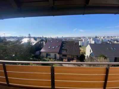 Exklusive, gepflegte 3,5-Raum-Wohnung mit Balkon und Einbauküche in Fellbach