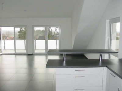 Lichtdurchflutete Penthouse-Wohnung mit Fernblick in Flechtorf