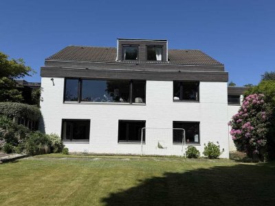 Viel Platz für die ganze Familie in guter Lage von Stolberg-Büsbach