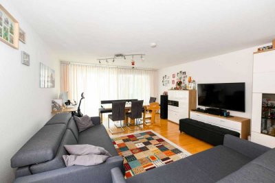 ImmoBillia: "IIhr persönlicher Rückzugsort – modern, lichtvoll, naturnah!"