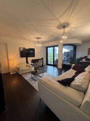 Design-Loft mit Wasserblick, Terrasse & Teilbarkeit – direkt an der Spree im „Wave“