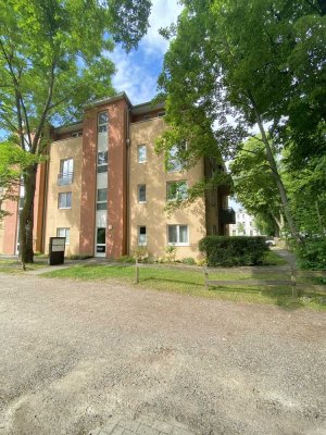 WOHNUNG MIT BALKON + WBS ! ! !
