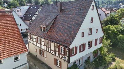 SELTENES ANGEBOT: Haus mit Geschichte - ev. Pfarrhaus Heubach