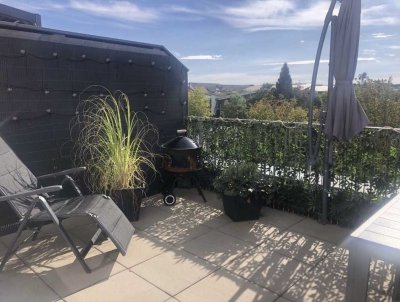 Tolle Penthouse - Wohnung (Maisonette) mit Dachterrasse in begehrter Lage von Hannover - Bemerode
