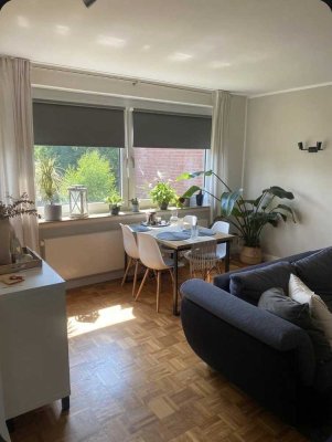 Wohnen mit Charakter: Zwei-Zimmer-Wohnung in Oldenburg-Bürgerfelde