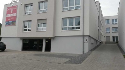 Modernes, neuwertiges 1-Zi Apartment (möbliert) in Trier ab 1.1.26 frei