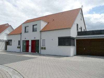 Moderne 3-Zimmer Wohnung mit Balkon in Dettelbach