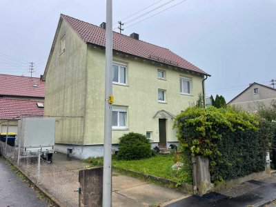 Freistehendes Dreifamilienhaus in Heilbronn-Frankenbach mit Garten, Garage und Stellplatz