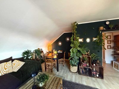 Dachgeschosswohnung mit Charme – ideal für Singles oder Paare