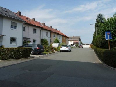 Sehr schöne, renovierte 3,5-Zi.-Wohnung in ruhiger Lage ab Juli/August 2025 verfügbar