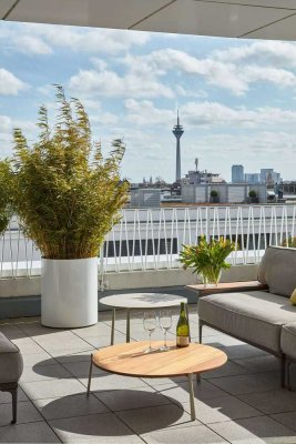 Sunshine Living in Oberkassel: Penthouse mit innerer & äußerer Größe. Diskrete Vermarktung.