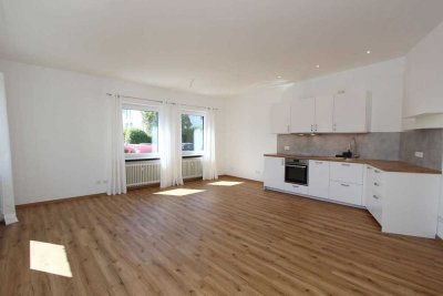 Sanierte 2-Zimmer-Wohnung mit Einbauküche und PKW-Stellplatz in Kassel-Niederzwehren