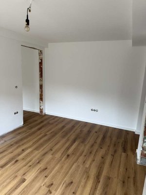 Renovierte 1,5 Zi WHG f. Singles / Wochenpendler