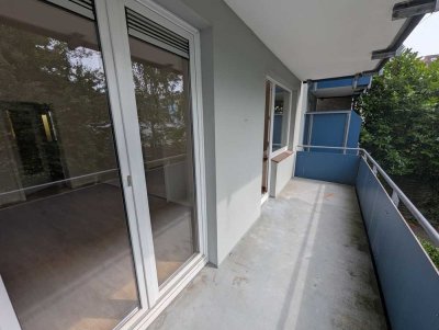 Gepflegte 3-Zimmer-Wohnung mit Balkon und Einbauküche in Hamburg Harburg