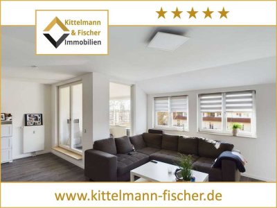 WOHNEN IM GRÜNEN UND ABSEITS VON DER STADT! MODERNE 4 ZIMMER WOHNUNG MIT LOGGIA!