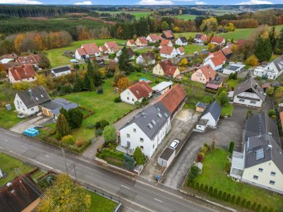 Kapitalanlage kaufen und selbst einziehen - Dreifamilienhaus und Einfamilienhaus (frei) in Welden OT