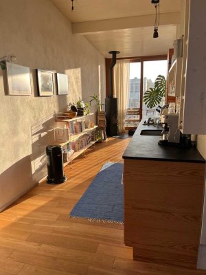 Exklusives 1,5-Zi. Penthouse mit Balkon in Berlin-Kreuzberg