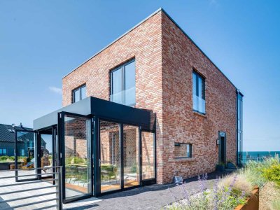 Erste Reihe Ostsee | Luxuriöses Ferienhaus | Separate Gästewohnung | Atemberaubender Blick von Sc...