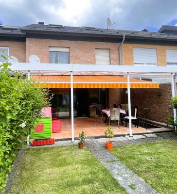 sonniges Reihenhaus mit großer Terrasse