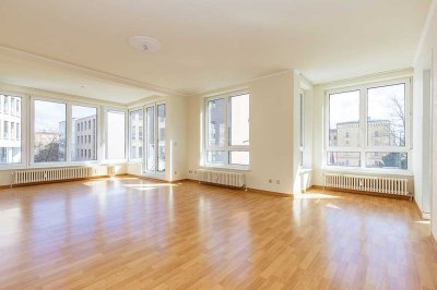 Bezugsfreie 2-Zimmer-Wohnung in der Westlichen Vorstadt - ruhig und sonnendurchflutet!