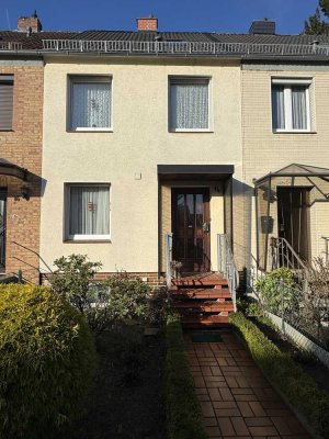 Ihr neues IMMOBILIEN QUARTIER: Schnuckeliges Reihenhaus in Sackgassenlage mit potenzial in Bothfeld