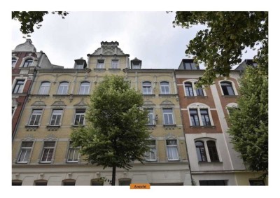 53,8 m²: 2-Zimmer-Wohnung mit Balkon, EBK, Aufzug & Bad mit Dusche & Wanne - 2. OG