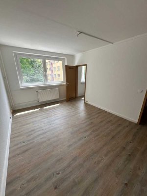 Helle 2-Zimmer-Wohnung in Bernburg (Saale) zur Miete