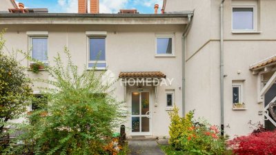 Klarer Grundriss, helle Räume, gewachsene Nachbarschaft: Wohnen zum Wohlfühlen mit Garten