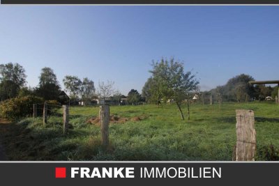 HELLE ZWEIRAUM-ETW IM 1. OG MIT BALKON - 300m BIS ZUM HEXBACHTAL