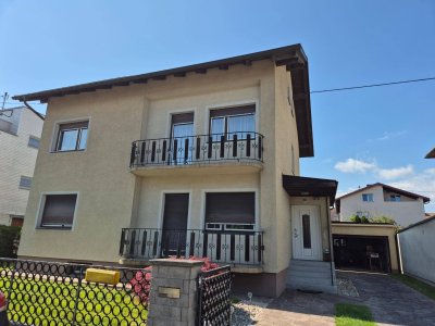 Charmantes Zweifamilienhaus